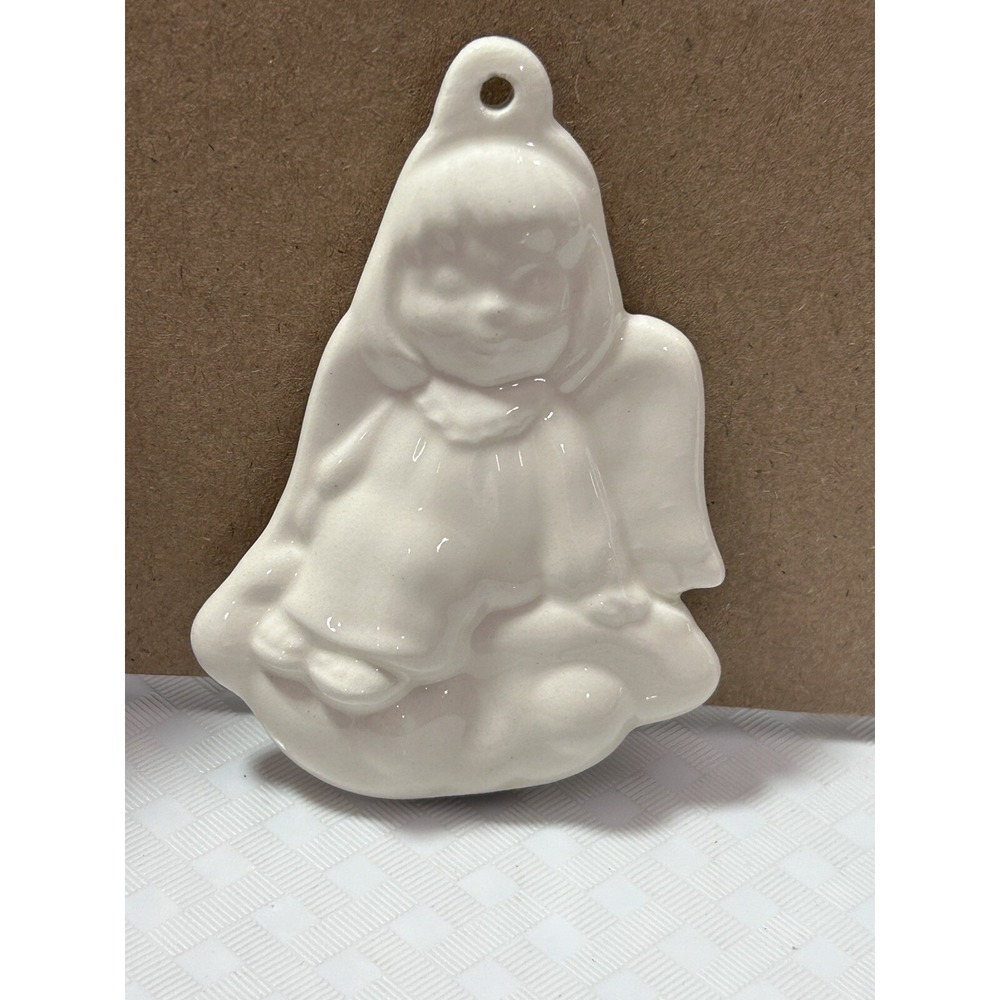Vintage angel sitting on cloud Christmas tree holiday ceramic 3" ornament